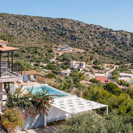 Coastal Paradise Found - Komis' Private Pool Retreat Agios Nikolaos  Ngoại thất bức ảnh