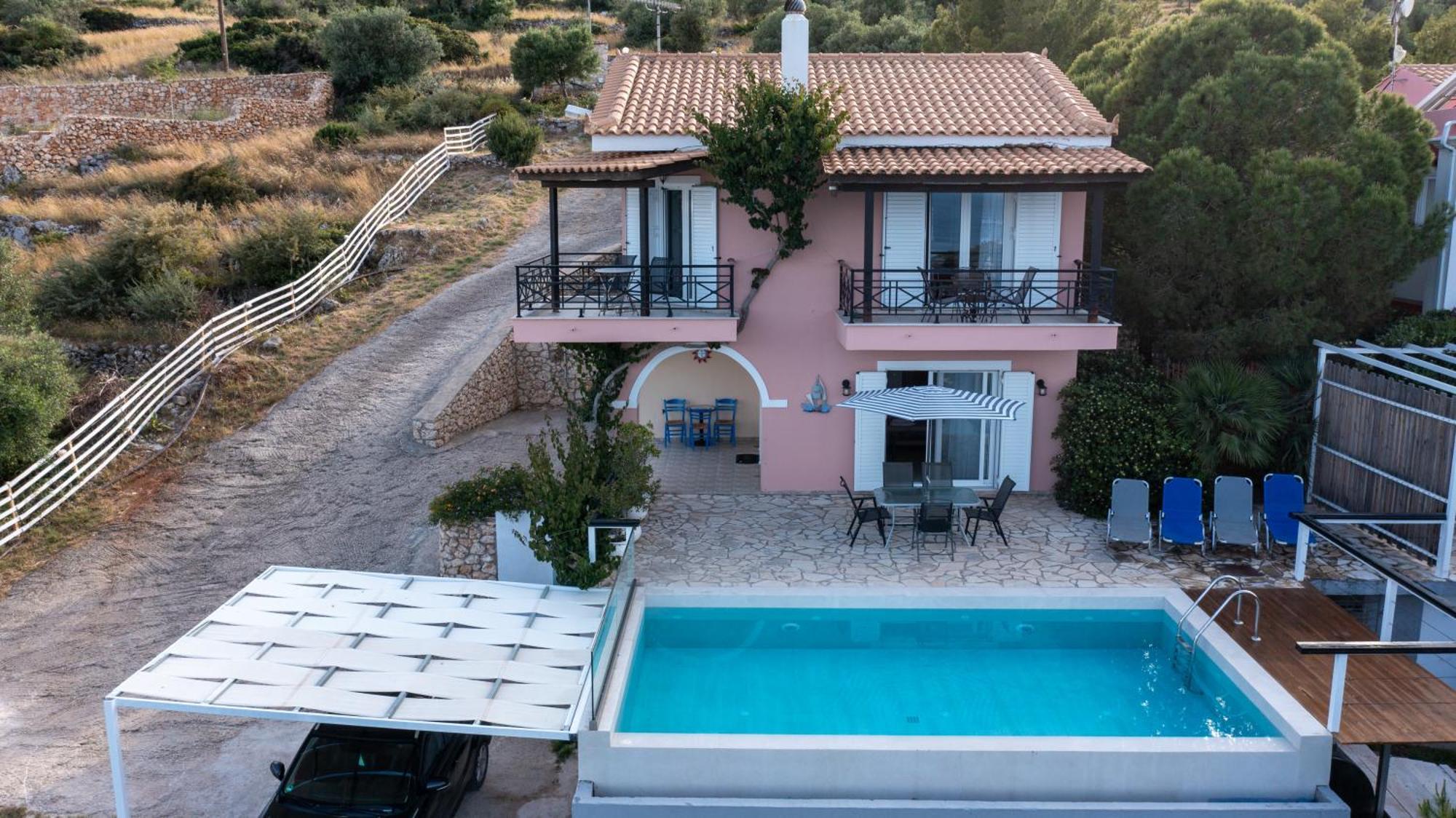 Coastal Paradise Found - Komis' Private Pool Retreat Agios Nikolaos  Ngoại thất bức ảnh