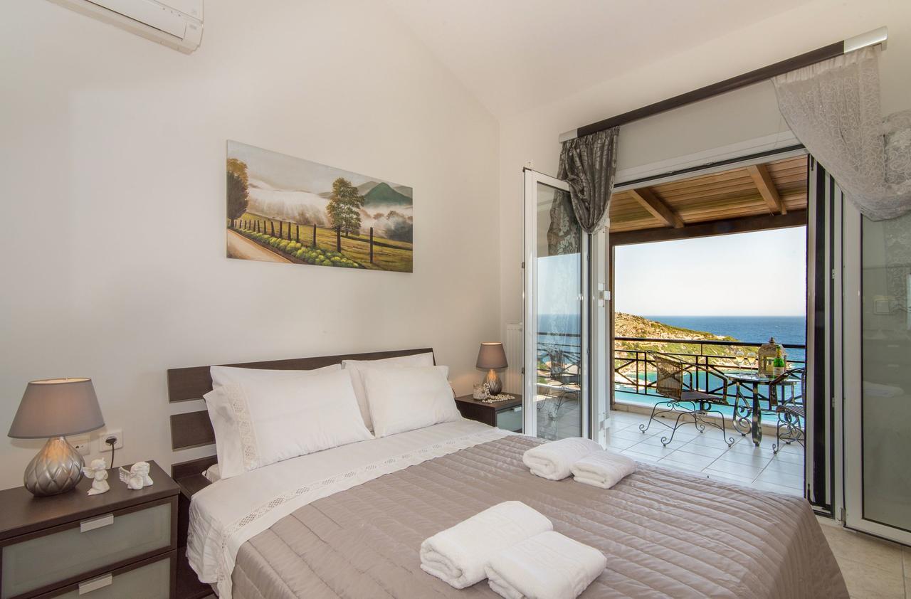 Coastal Paradise Found - Komis' Private Pool Retreat Agios Nikolaos  Ngoại thất bức ảnh