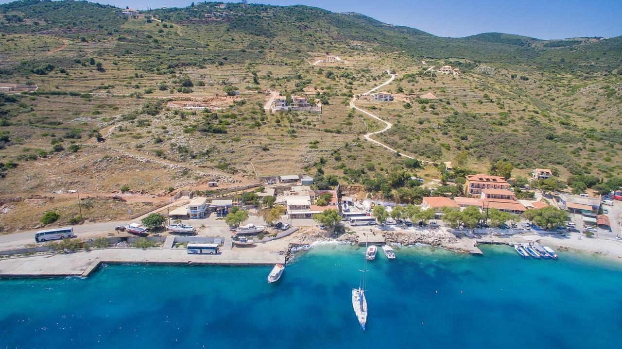 Coastal Paradise Found - Komis' Private Pool Retreat Agios Nikolaos  Ngoại thất bức ảnh