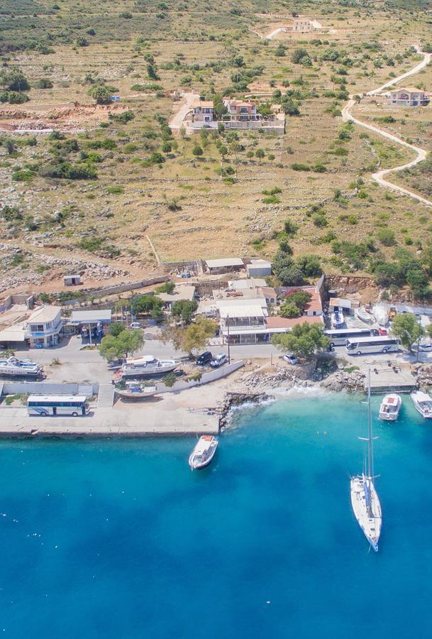 Coastal Paradise Found - Komis' Private Pool Retreat Agios Nikolaos  Ngoại thất bức ảnh